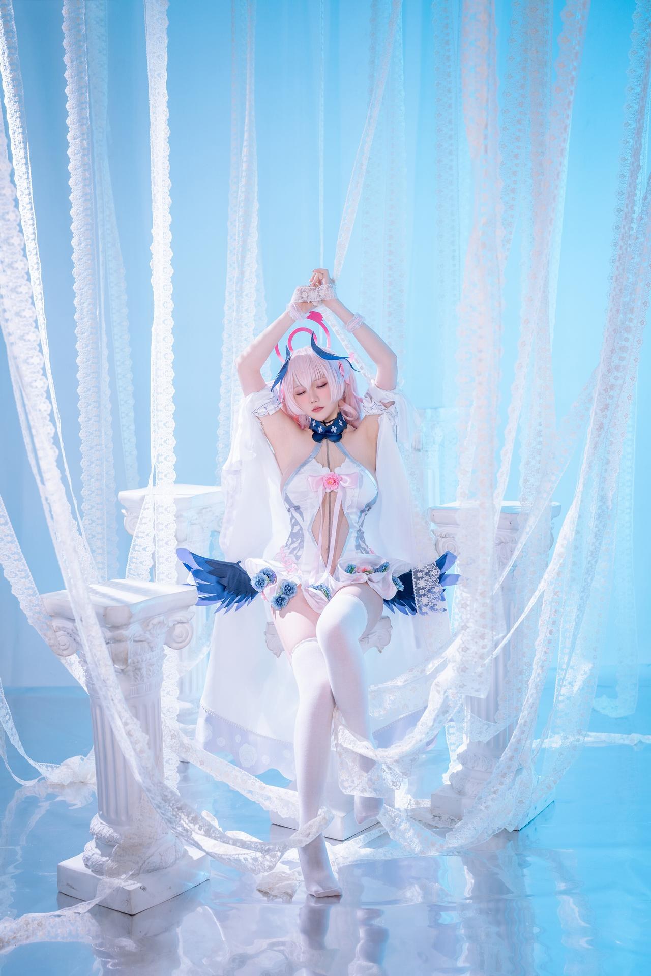 [cosplay] 星之迟迟Hoshilily - 蔚蓝档案 下江小春：修女制服白丝 47P