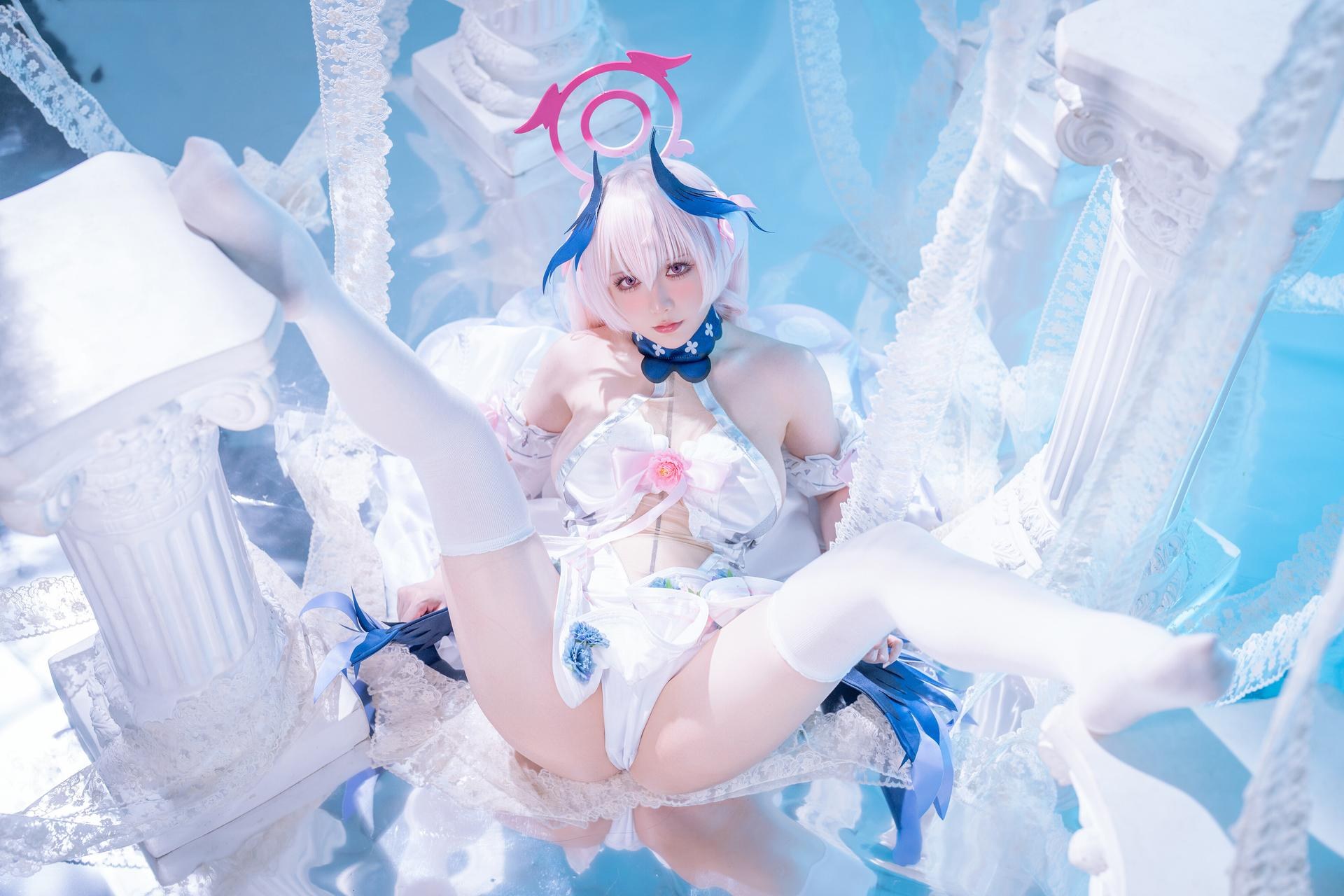 [cosplay] 星之迟迟Hoshilily - 蔚蓝档案 下江小春：修女制服白丝 47P