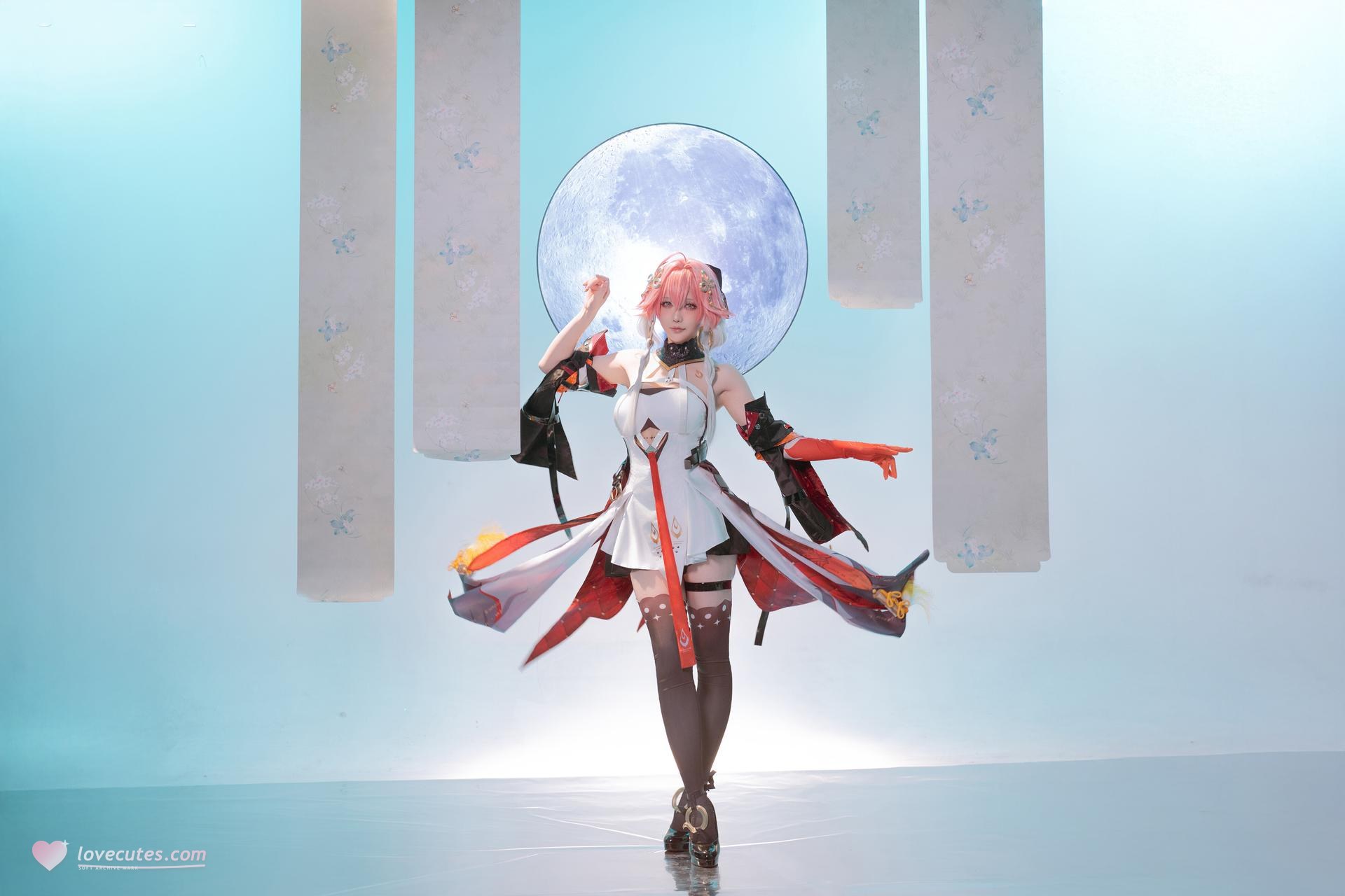 [cosplay] 星之迟迟Hoshilily - 鸣潮 长离：黑金礼装美腿还原 24P