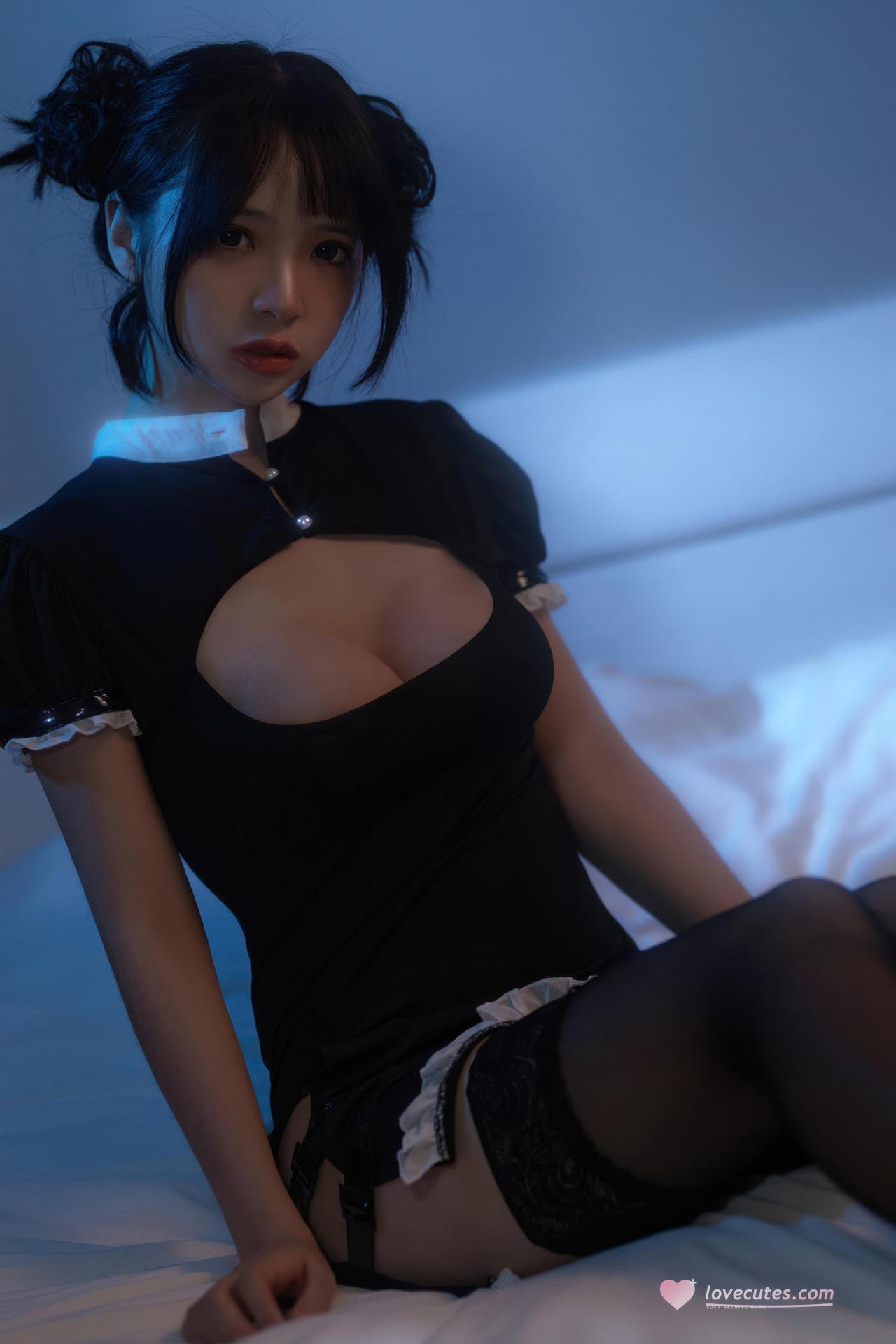 [Photos] Fengmao SS - Black Nurse: Uniform-Themed Indoor Photo Set 40P