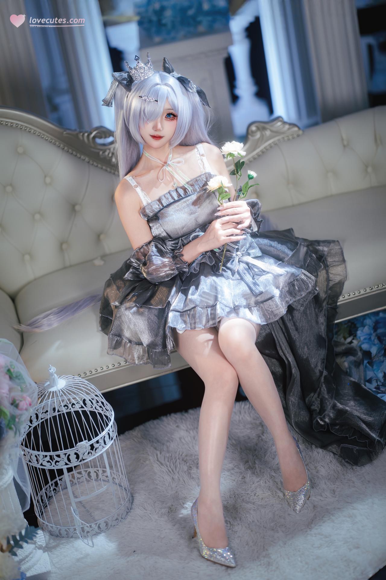 [cosplay] Shi Suqingya - Nikke Cinderella silver battle suit cosplay 写真セット 16P