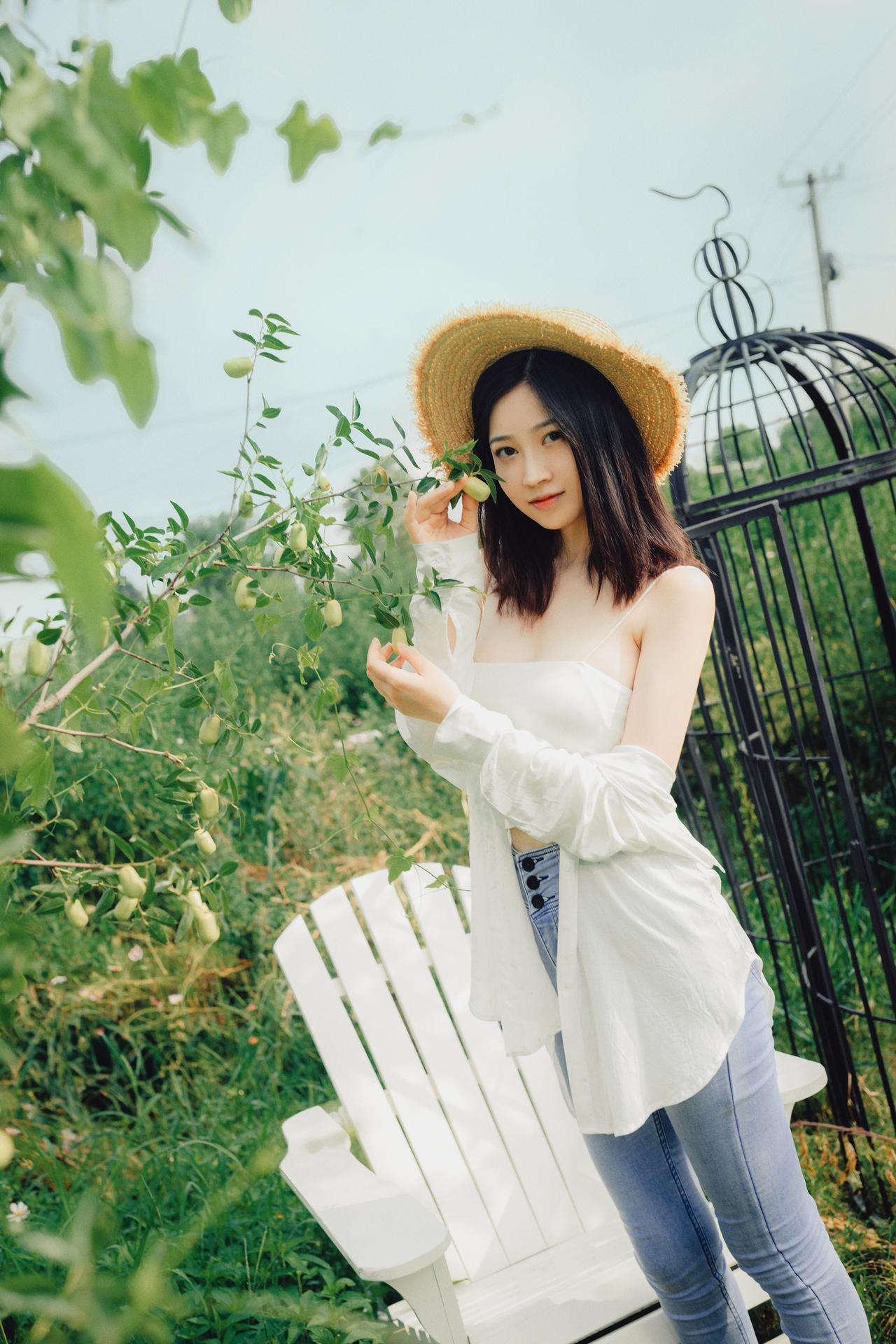 [写真] フォトセット 年年Nnian - 夏至 夏日户外白裙 清新美腿写真 40P