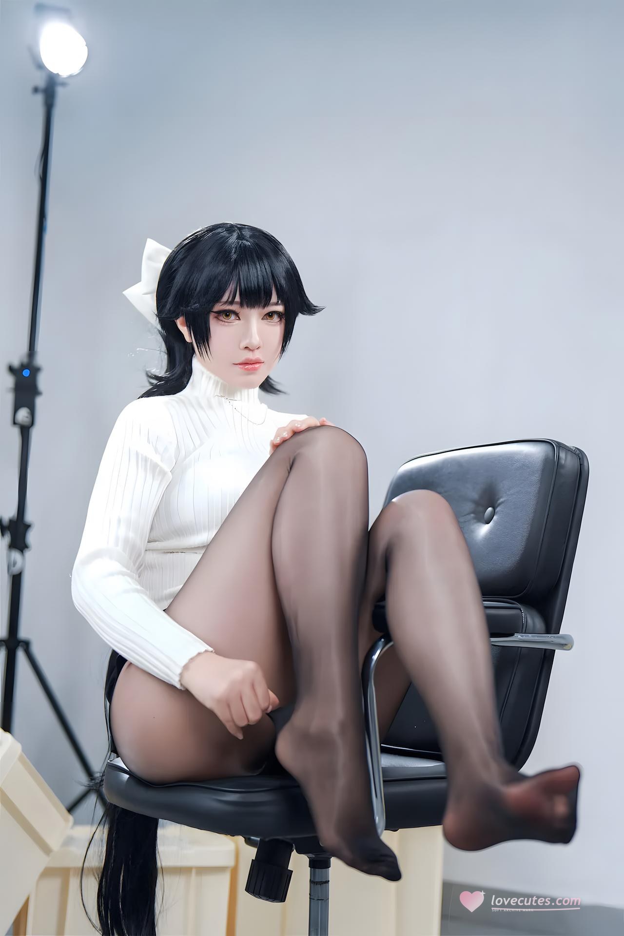 [Cosplay] Banbanzi - MissKON coser cosplay, black stockings, leg-focused poses, video extras 57P4V