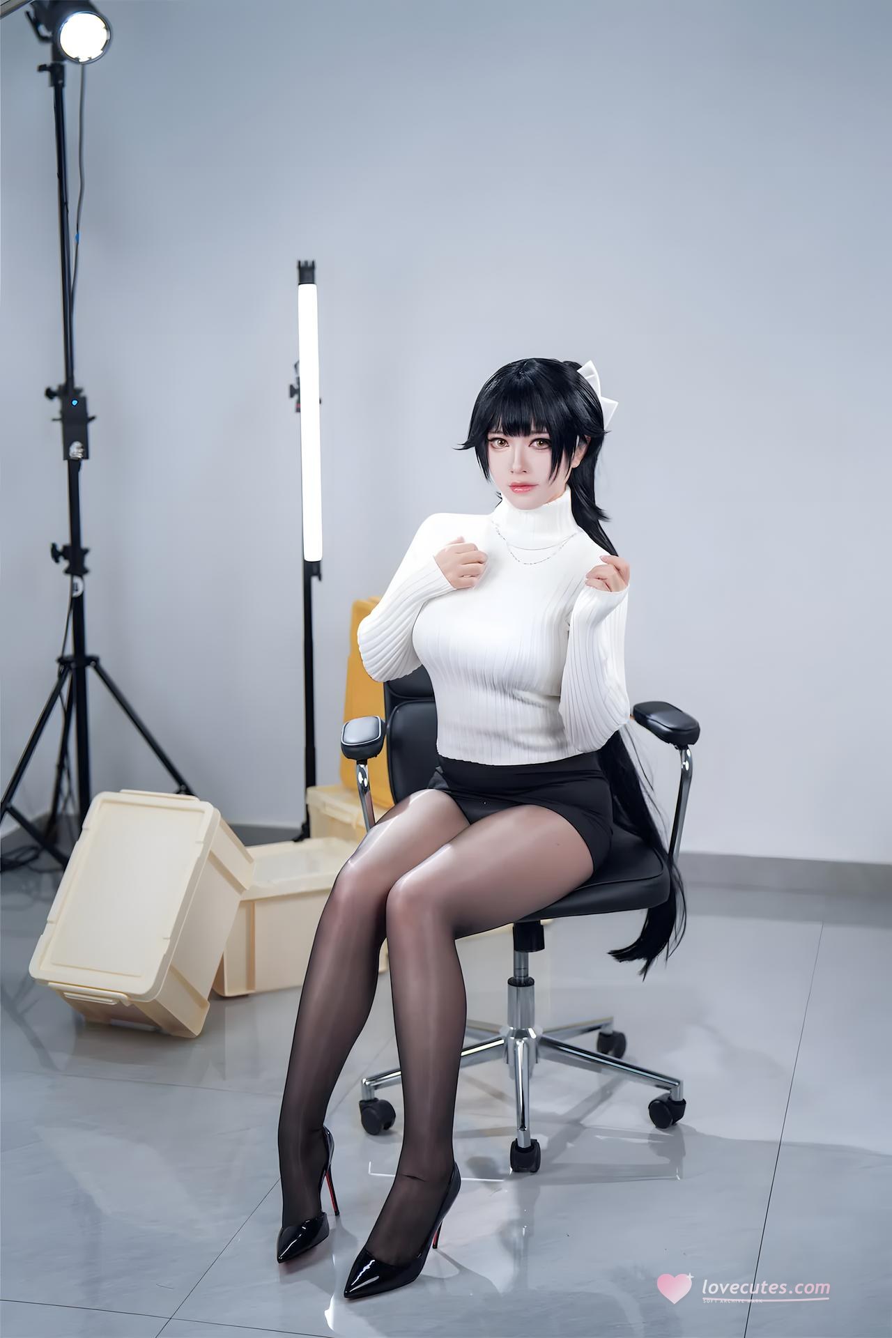 [Cosplay] Banbanzi - MissKON coser cosplay, black stockings, leg-focused poses, video extras 57P4V