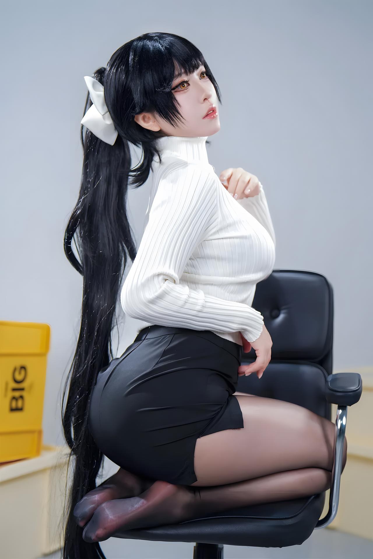 [Cosplay] Banbanzi - MissKON coser cosplay, black stockings, leg-focused poses, video extras 57P4V