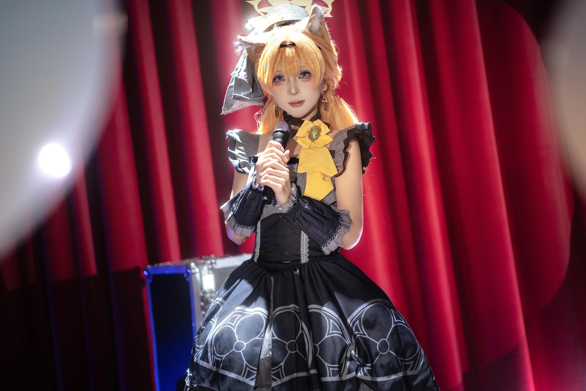 [Cosplay] Vector Fish bộ ảnh cosplay, black stockings, leg-focused poses 40P