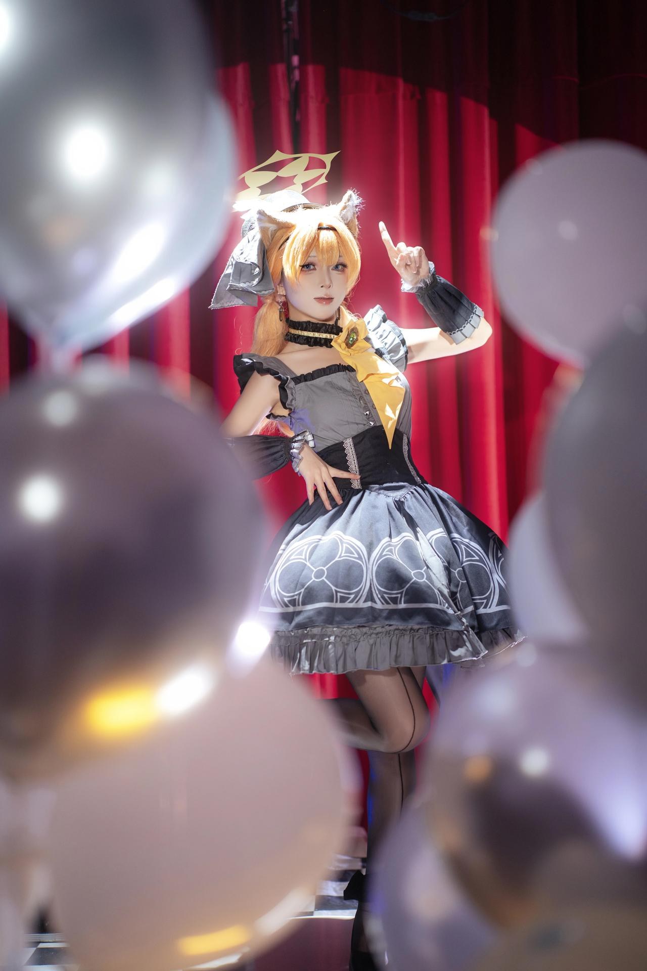 [Cosplay] Vector Fish bộ ảnh cosplay, black stockings, leg-focused poses 40P