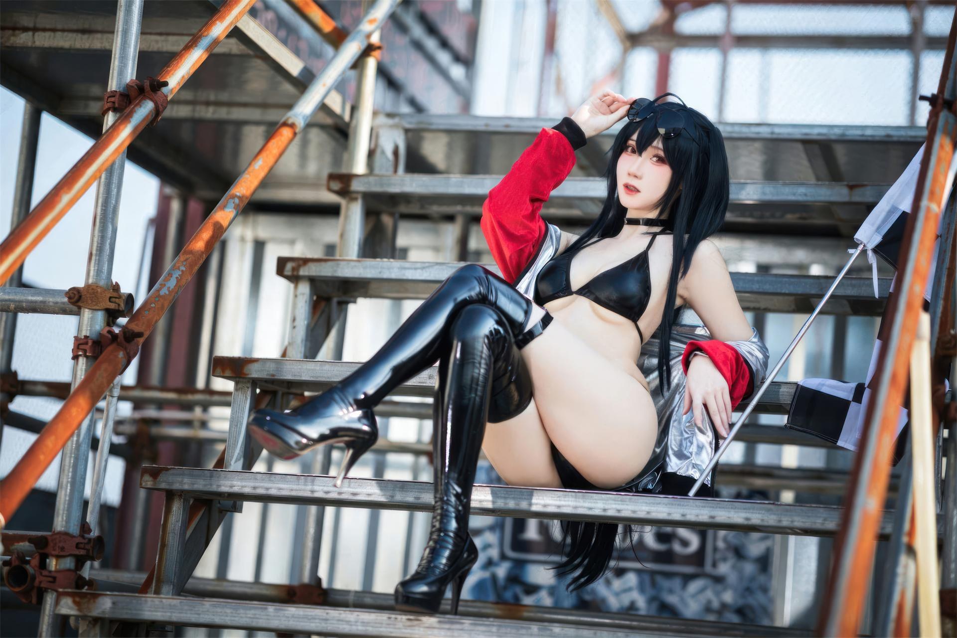 [Cosplay] Menmentan - MissKON coser cosplay, black stockings, busty styling, leg-focused poses 32P