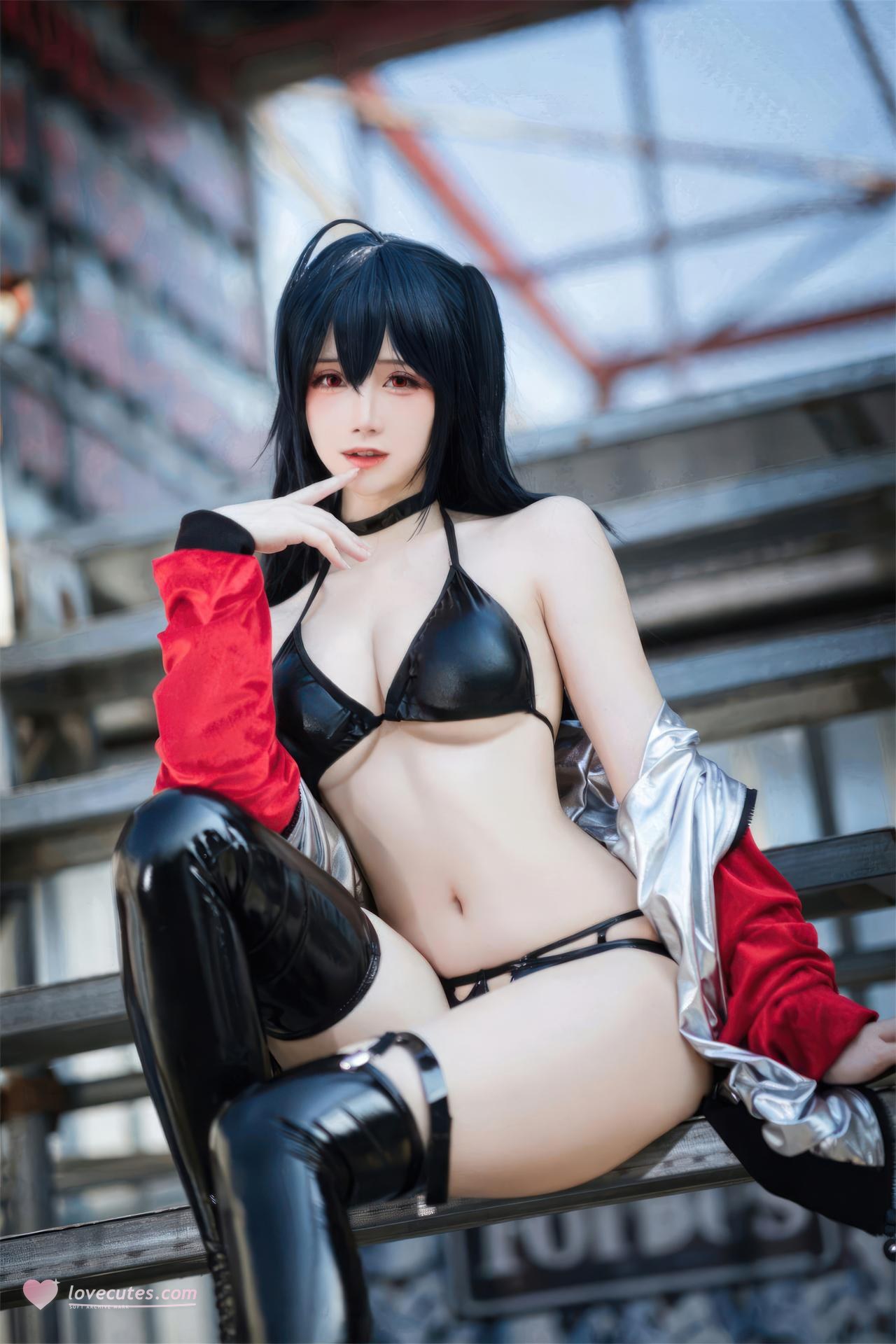 [Cosplay] Menmentan - MissKON coser cosplay, black stockings, busty styling, leg-focused poses 32P