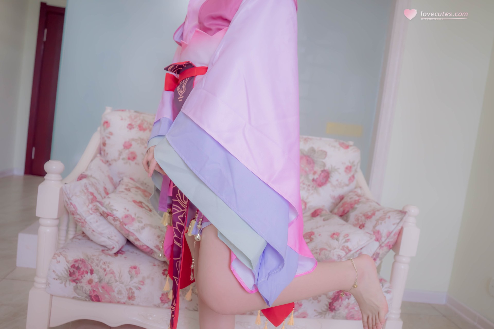 [cosplay] 少女映画 - 狐妖小红娘-涂山红红：露穴翘臀蕾丝内衣大尺度角色还原 81P