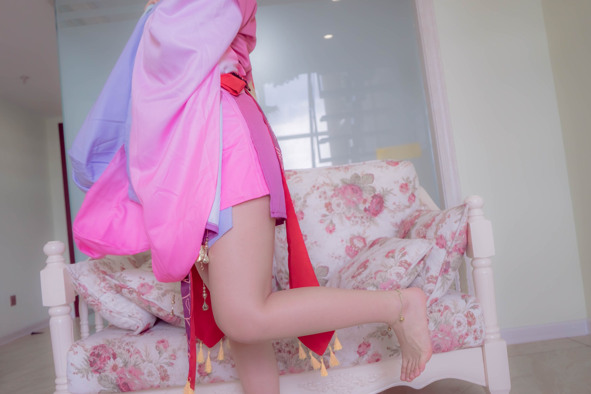 [cosplay] 少女映画 - 狐妖小红娘-涂山红红：露穴翘臀蕾丝内衣大尺度角色还原 81P