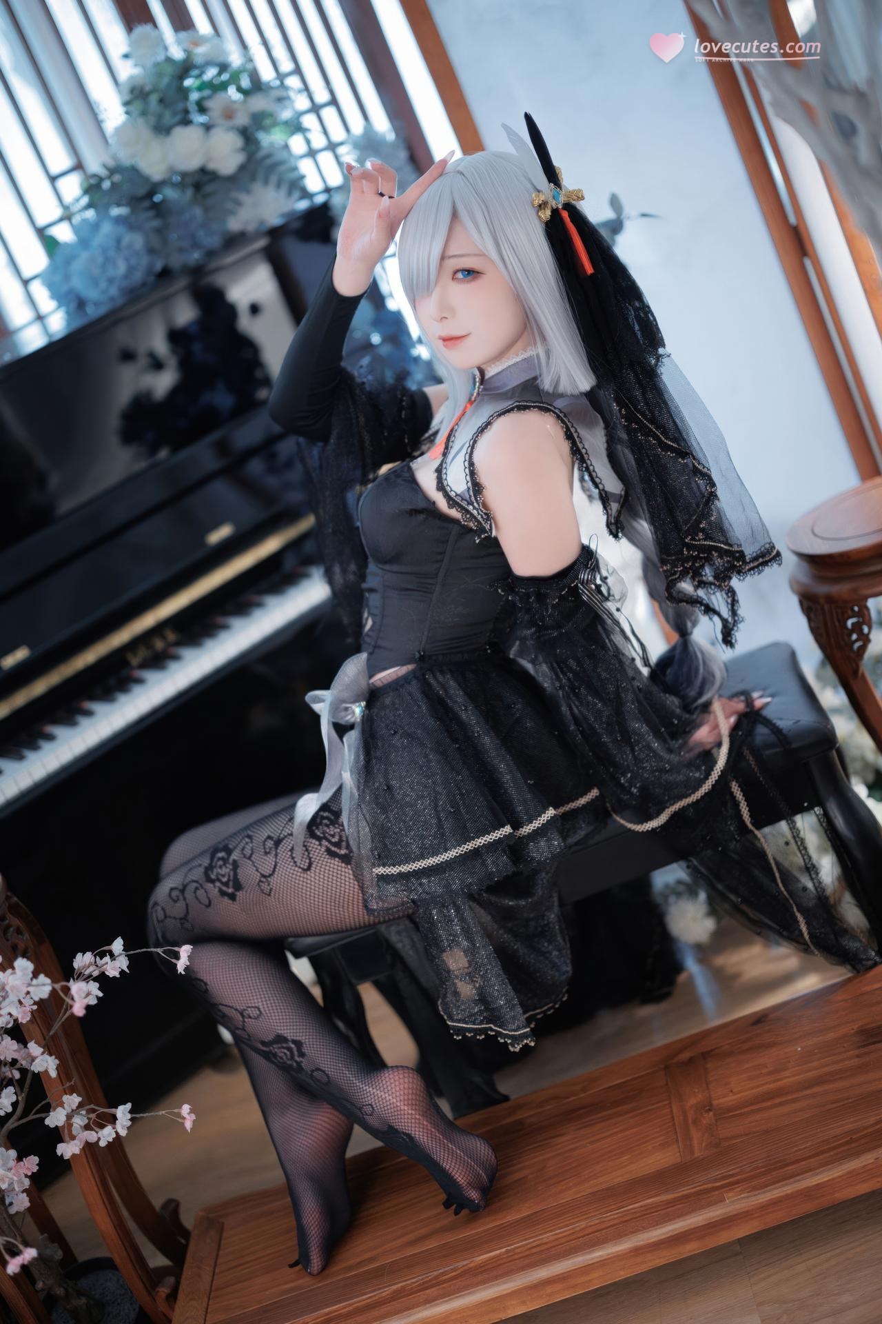 [cosplay] 封疆疆v - 原神 申鹤黑婚纱：黑纱礼服大尺度角色还原 20P