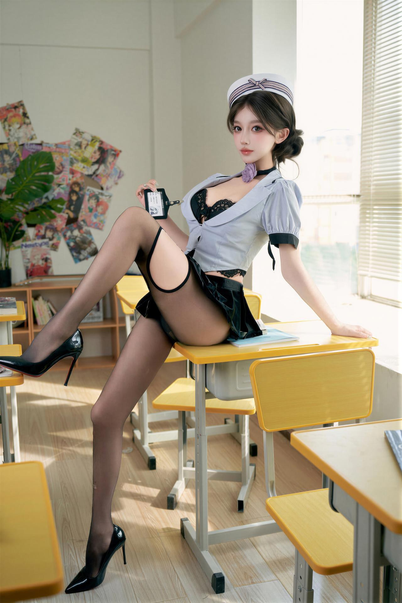 [私房] 过期米线线喵 - 涩涩学姐：学姐制服黑丝大尺度私房 55P