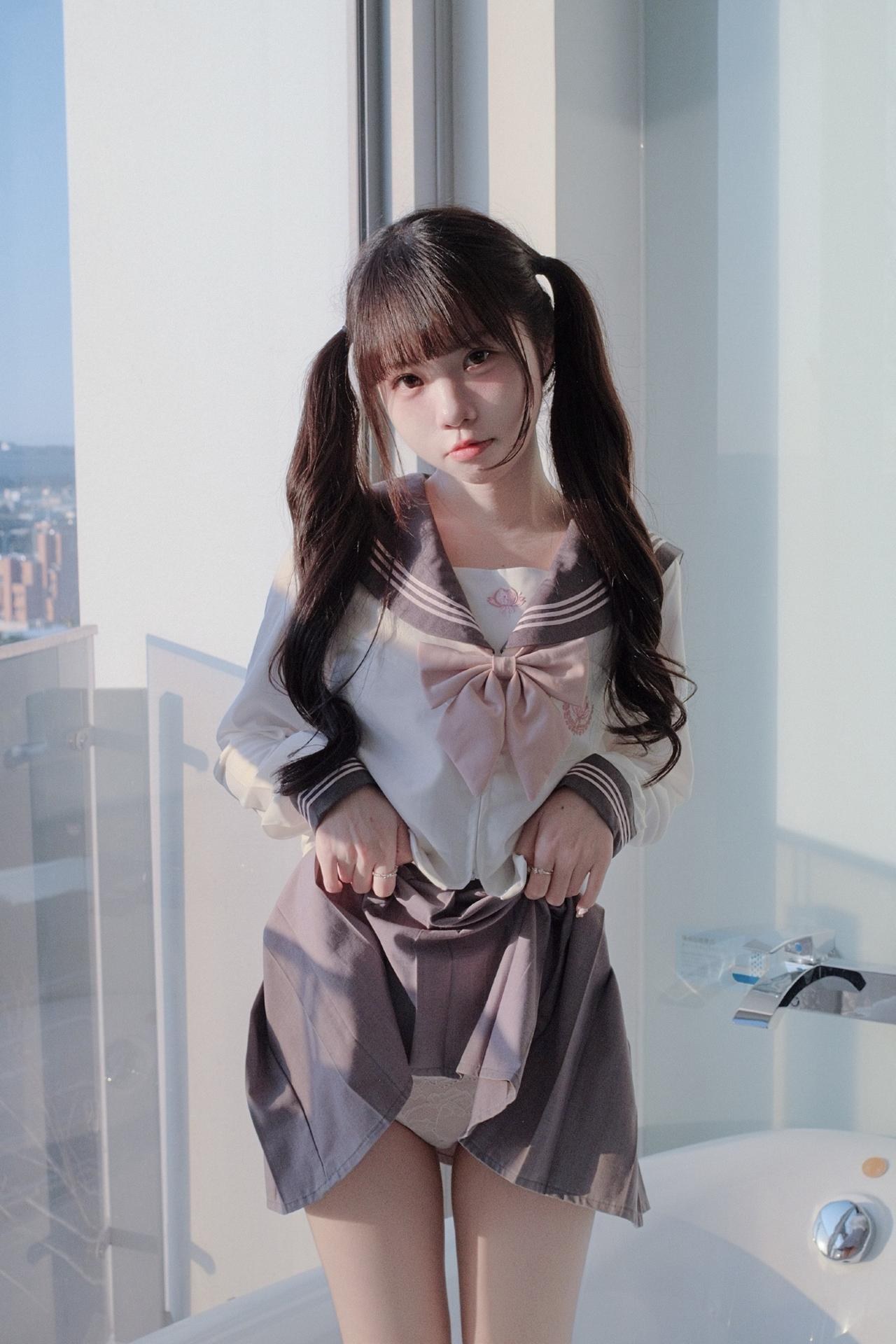[私房] Keke Xiaobaitu - After-Class Private Time コスプレ写真集 48P