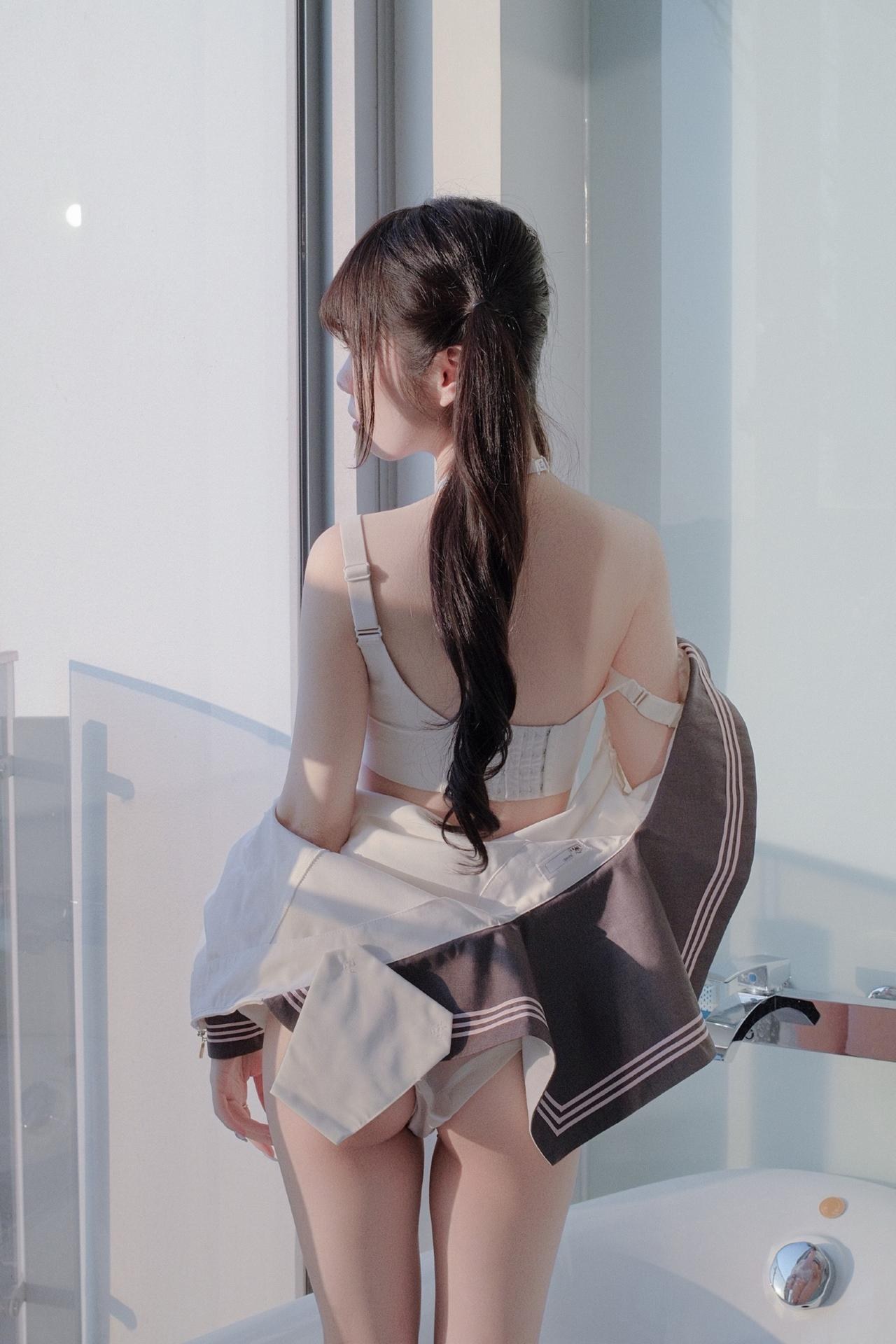 [私房] Keke Xiaobaitu - After-Class Private Time コスプレ写真集 48P
