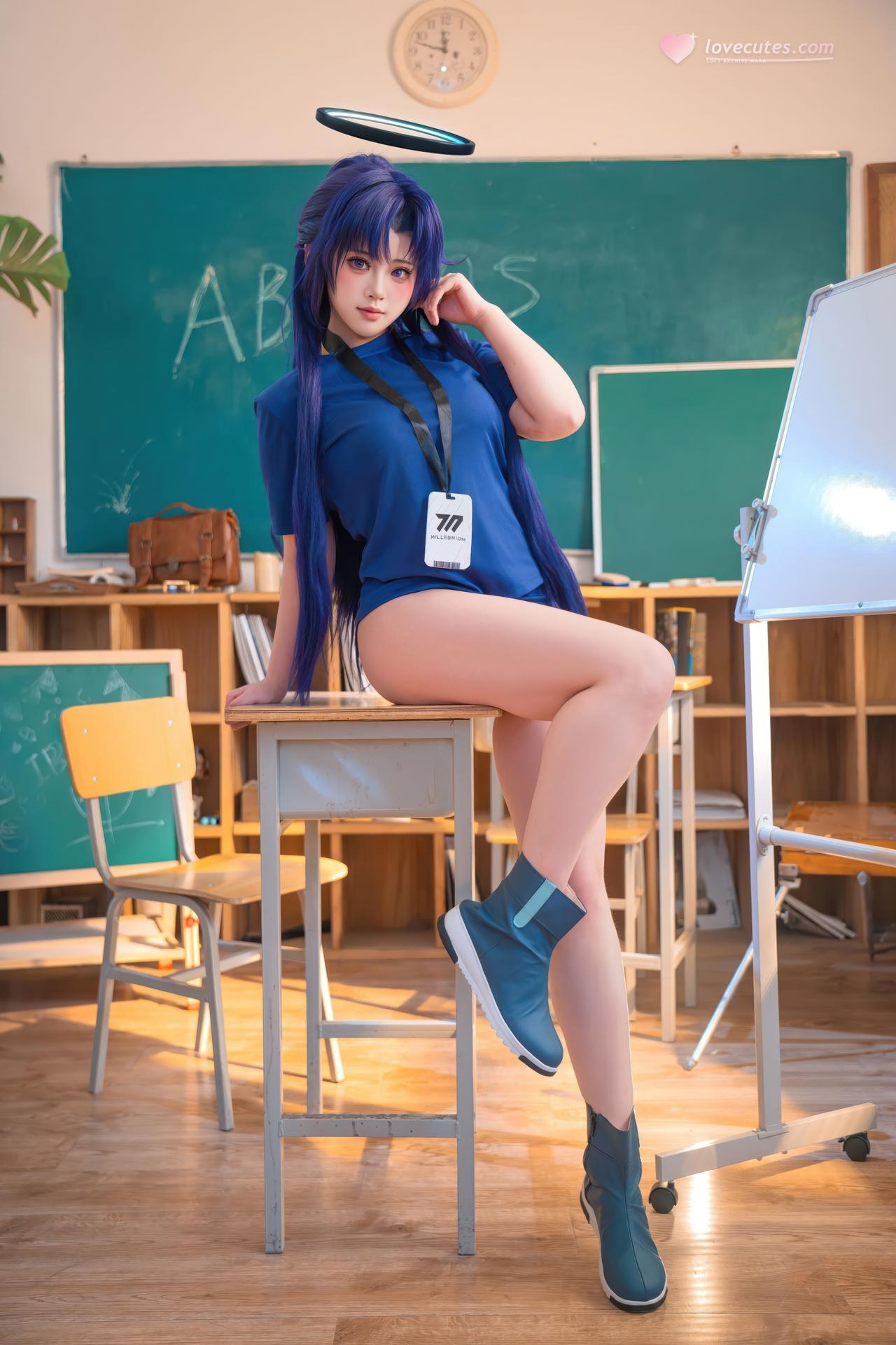 [cosplay] 呙呙 - 优香：优香角色还原美腿大尺度 58P