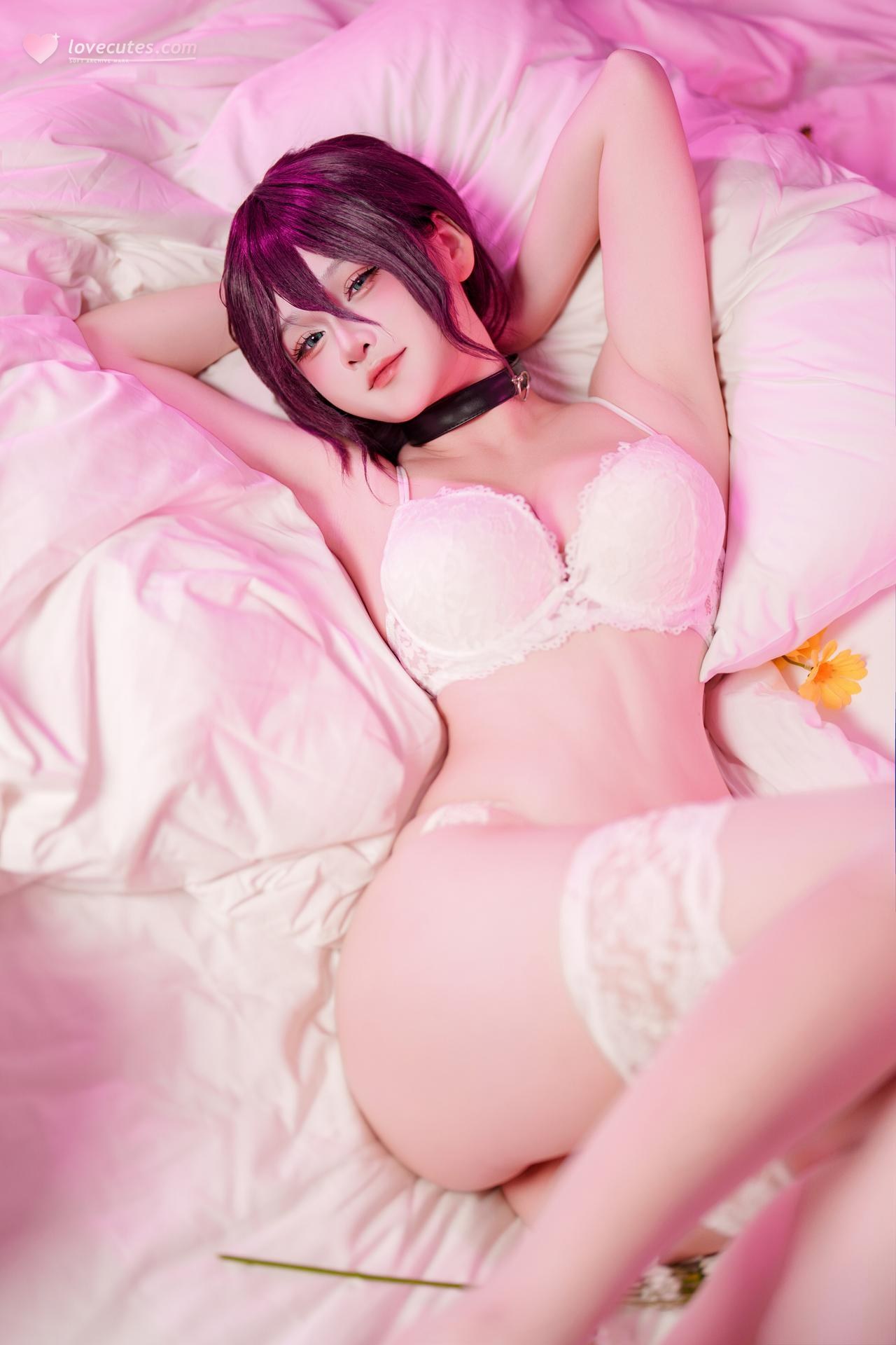 [cosplay] Xiaoyukiko小鱼 - 电锯人 蕾塞：电锯人 蕾塞角色还原美腿大尺度 32P