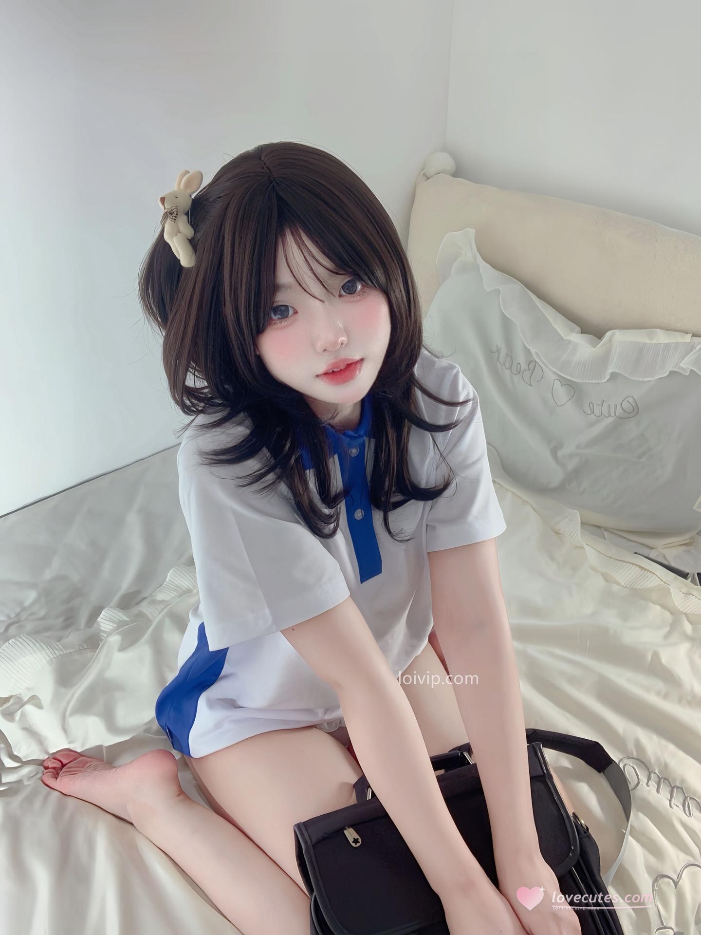 [写真] 你的真真u - 校服甜妹：JK美腿大尺度 70P2V