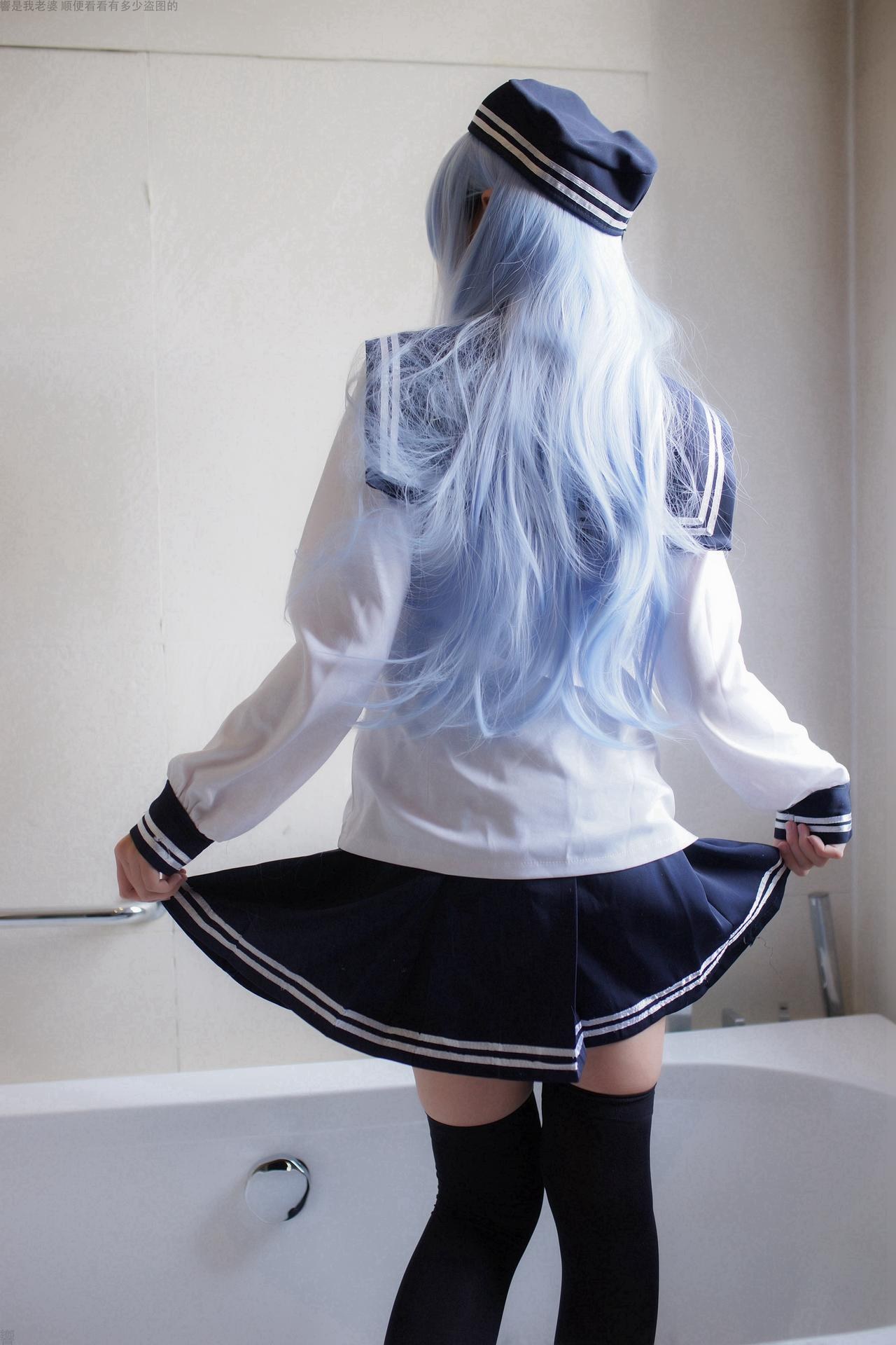 [cosplay] 少女映画 - 舰娘响：学生装翘臀美胸大尺度角色还原 82P