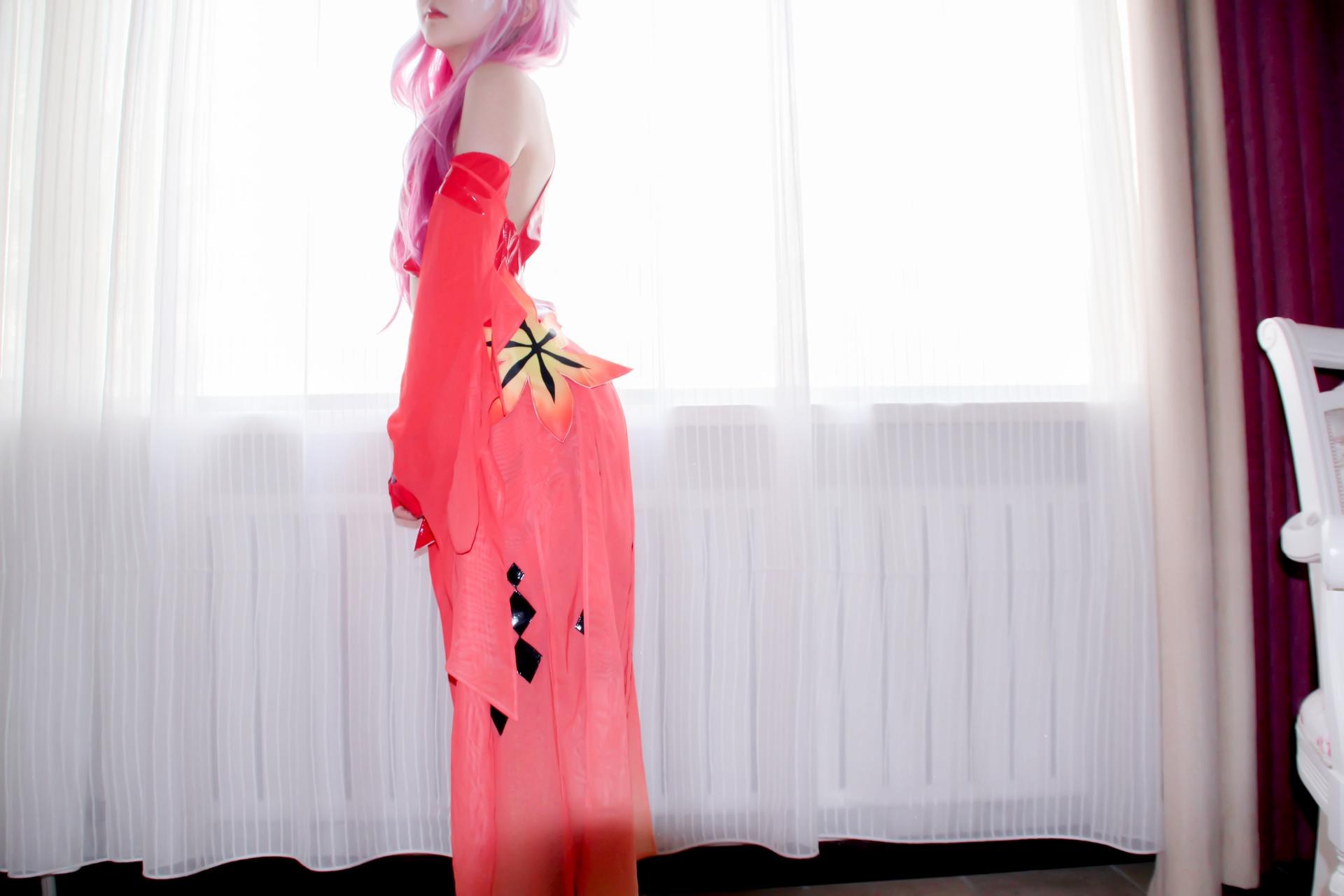[cosplay] 少女映画 - 罪恶王冠 楪祈：翘臀女仆露穴大尺度角色还原 151P