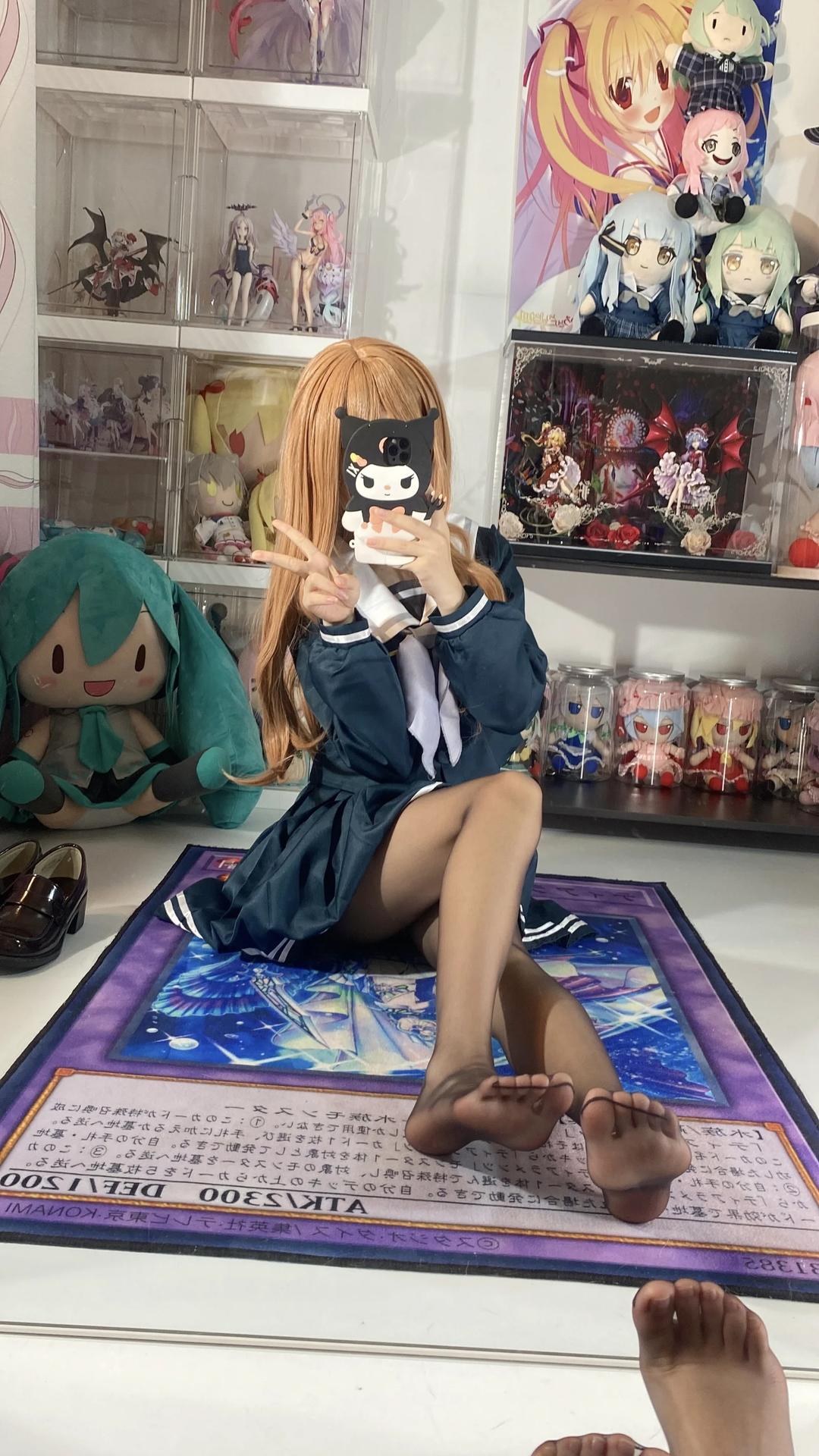 [cosplay] 白栎Shirly - BanG Dream! 长崎素世：校服美腿足部角色还原 88P15V
