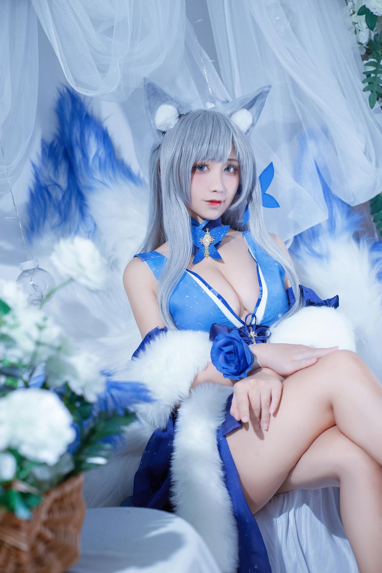 [cosplay] 九曲Jean - 碧蓝航线 信浓礼服：碧蓝航线 信浓礼服角色还原美腿大尺度 8P