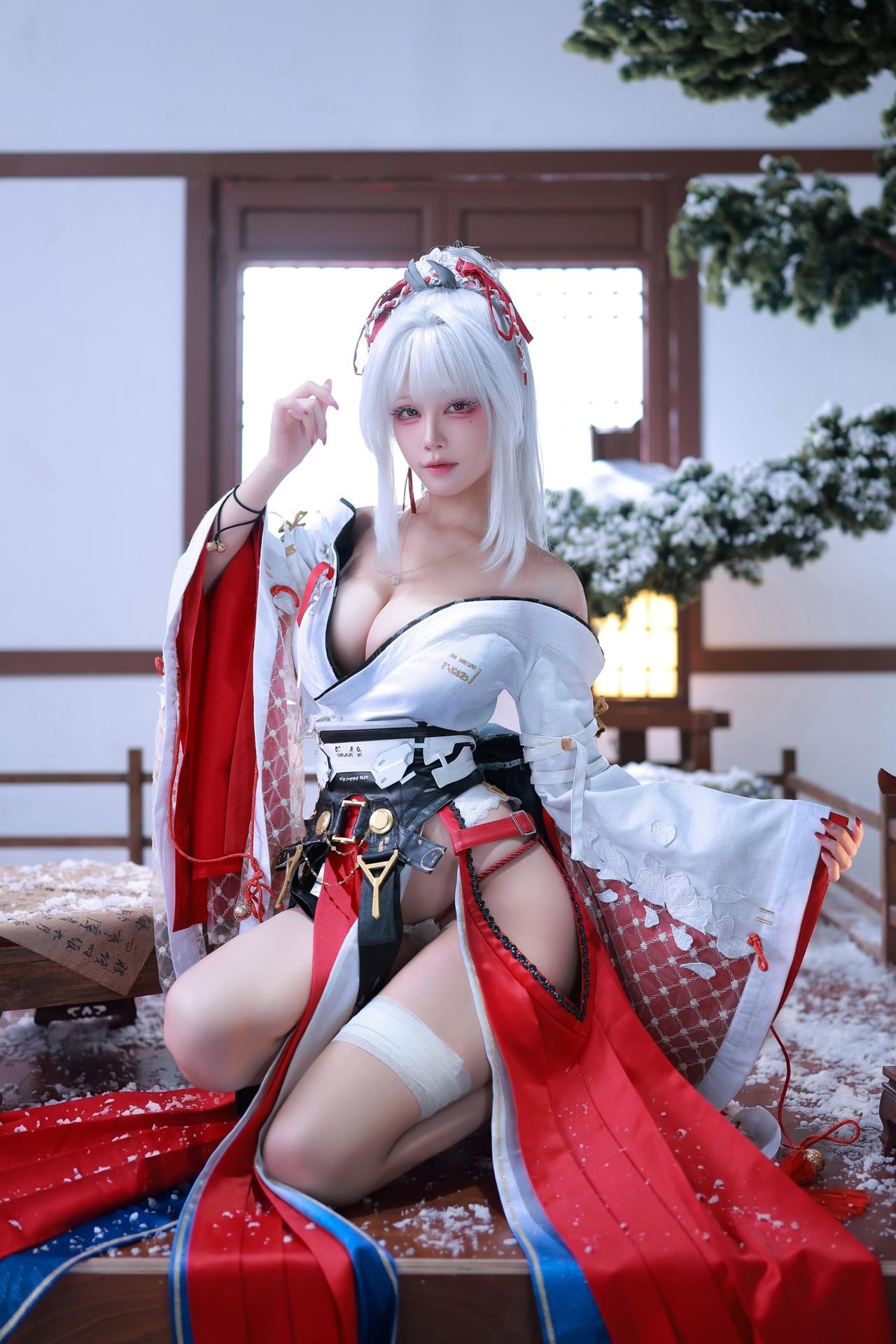 [cosplay] 水淼aqua - 鸣潮 绯雪：鸣潮 绯雪角色还原美腿大尺度 51P
