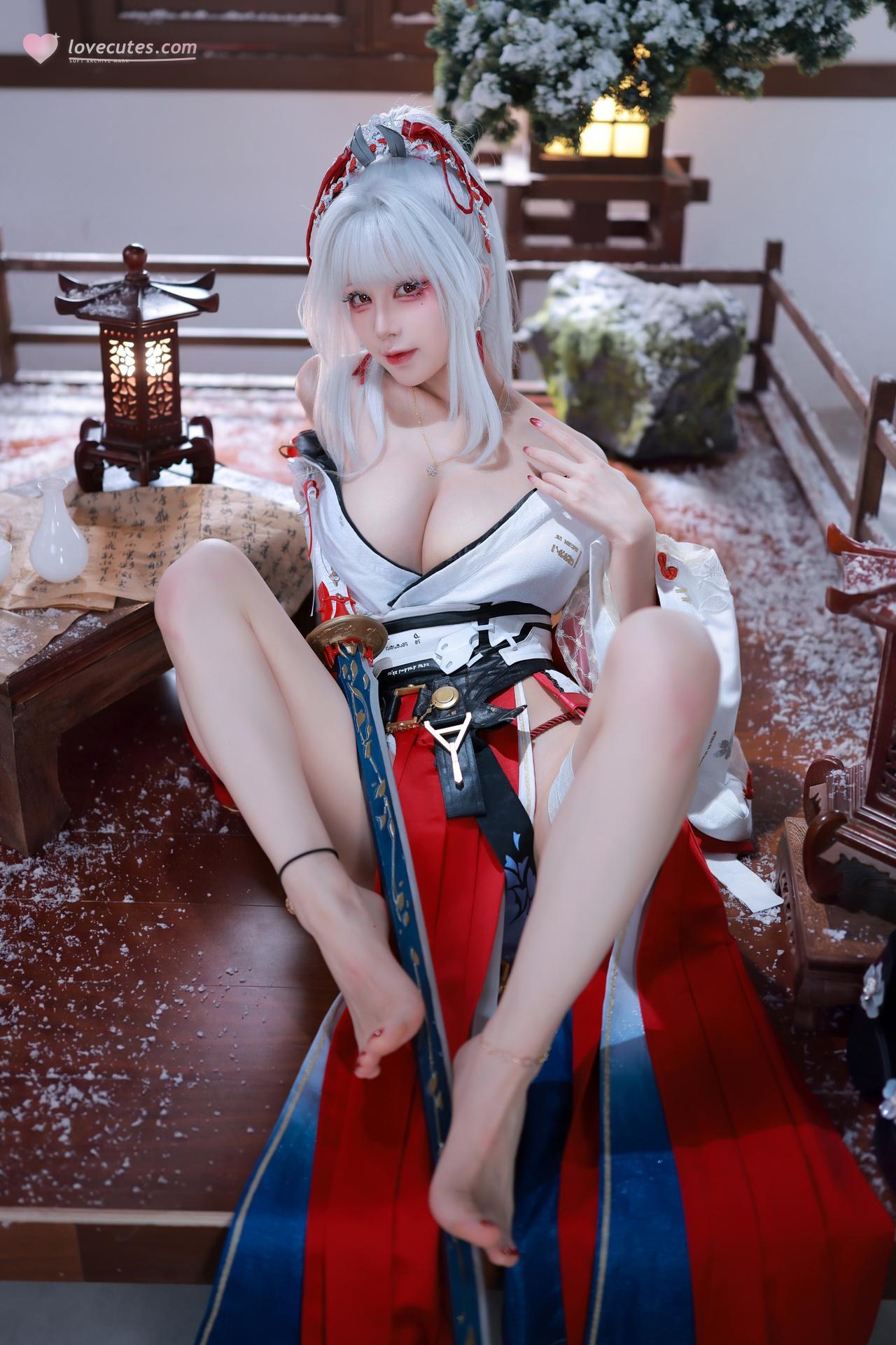 [cosplay] 水淼aqua - 鸣潮 绯雪：鸣潮 绯雪角色还原美腿大尺度 51P