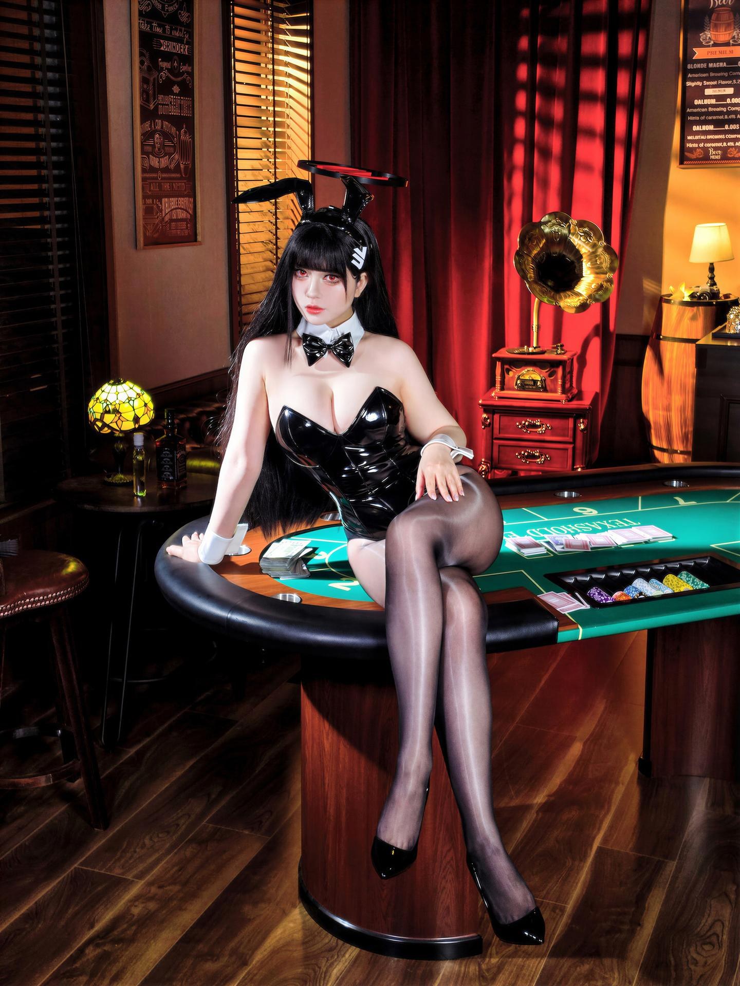[คอสเพลย์] Banbanzi - Rio Tsukatsuki Blue Archive ชุดกระต่ายคาสิโน 57P6V