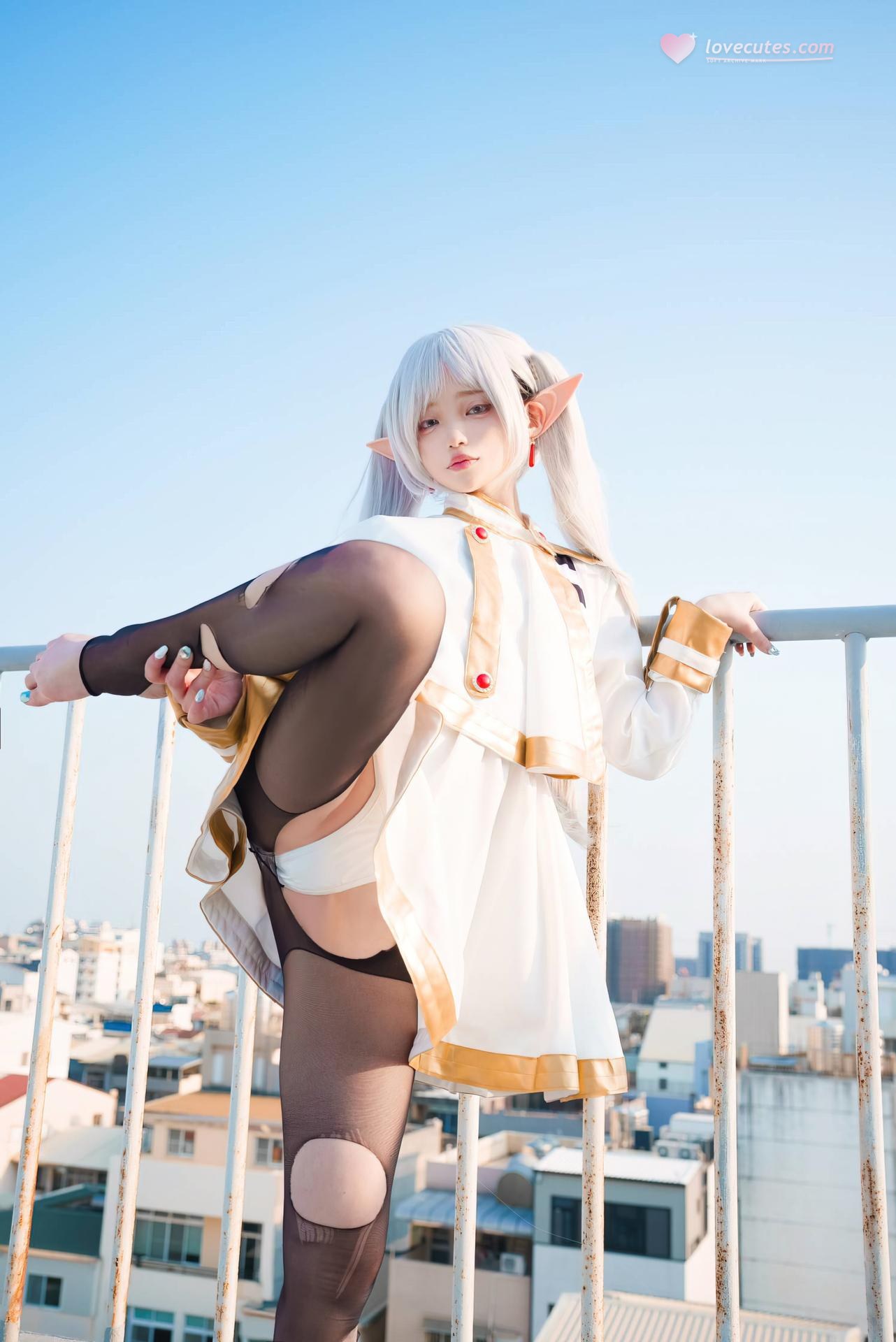 [コスプレ] Irisuare(愛莉) - Frieren 屋上エルフ衣装と黒スト 31P