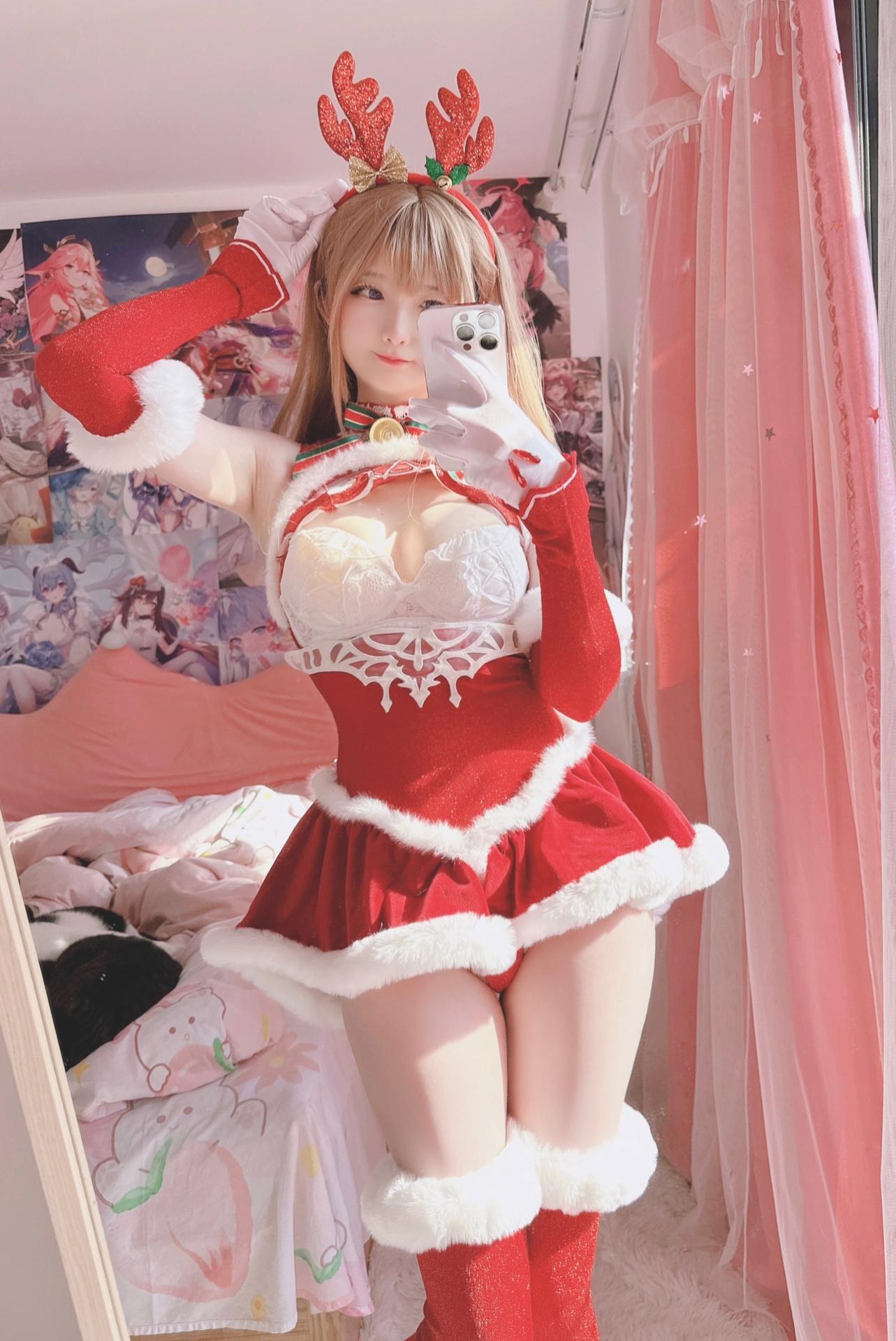Xi Daidai - Christmas Theme 사적인 분위기의 실사 사진집 16P