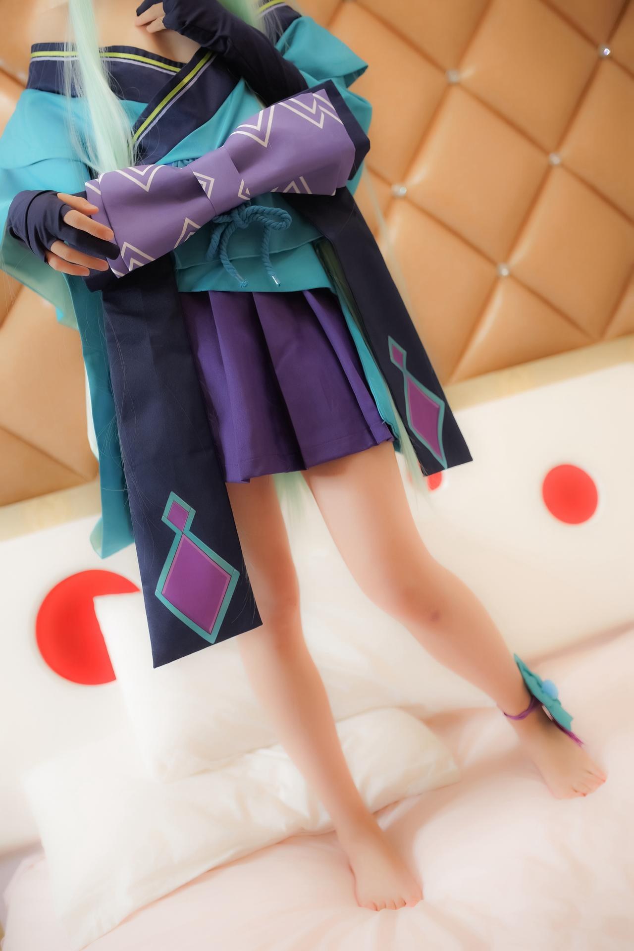 [Cosplay] Shaonv Yinghua - Aoandon: adult styling topless details curvy hips photo set 104P
