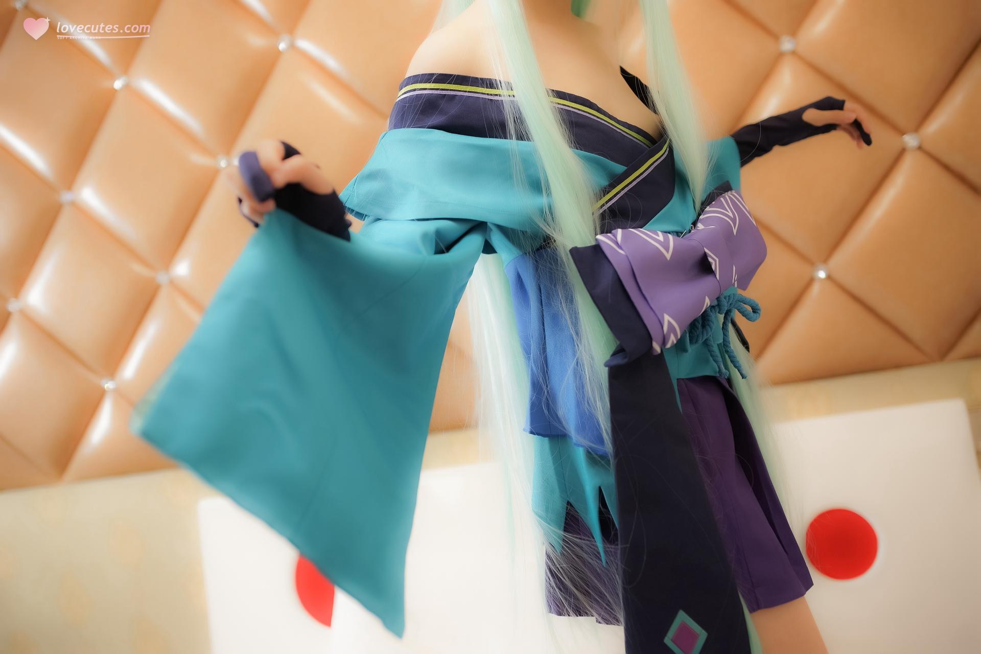 [Cosplay] Shaonv Yinghua - Aoandon: adult styling topless details curvy hips photo set 104P
