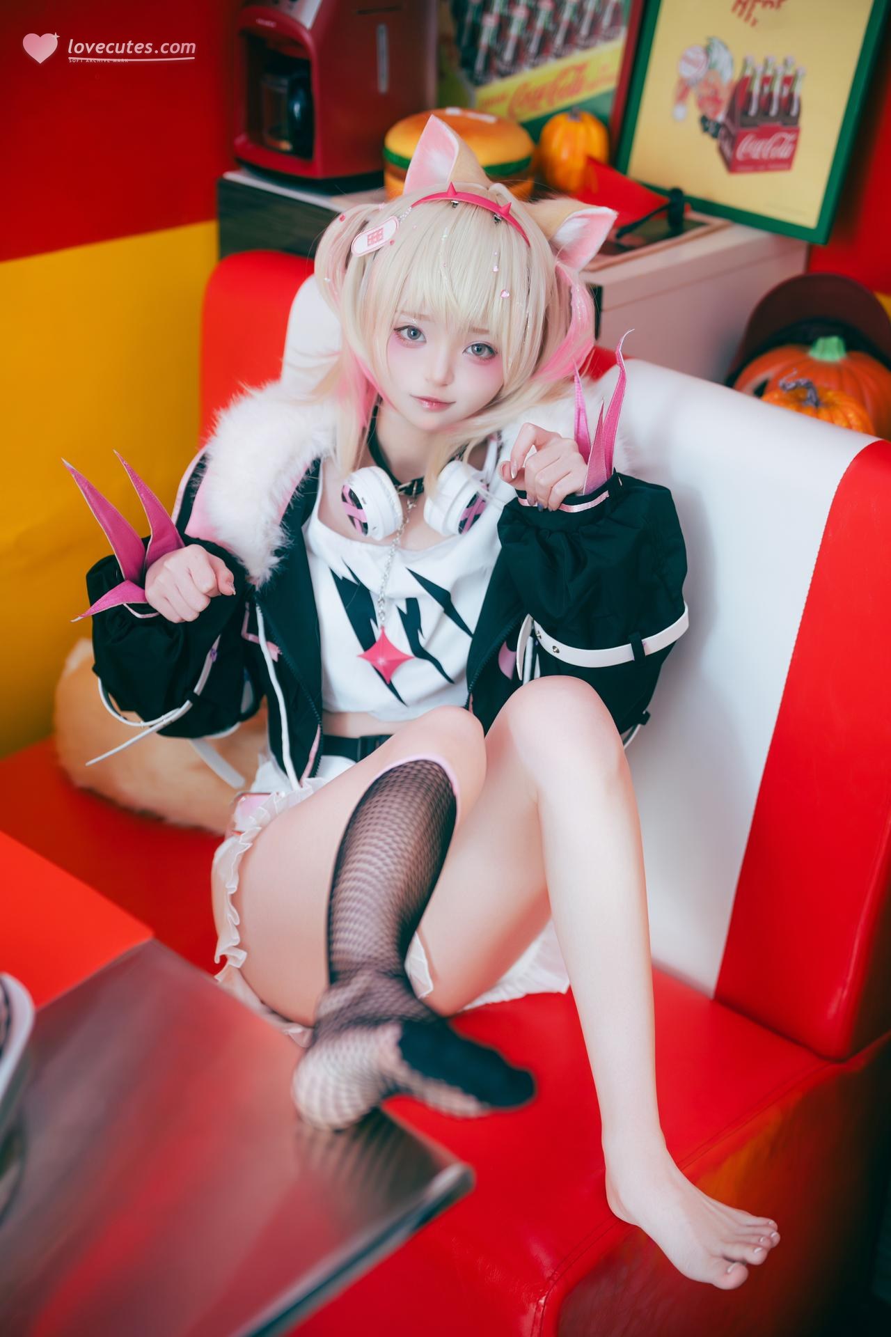 [Cosplay] Irisuare( - เซ็ต Red White Kemonomimi Video 23P1V