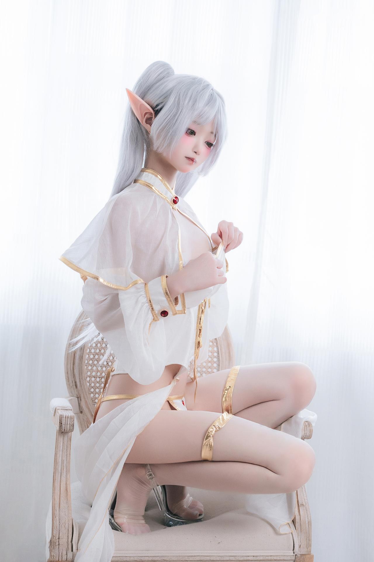 [Cosplay] Irisuare( - Bộ White Hair Mage 20P