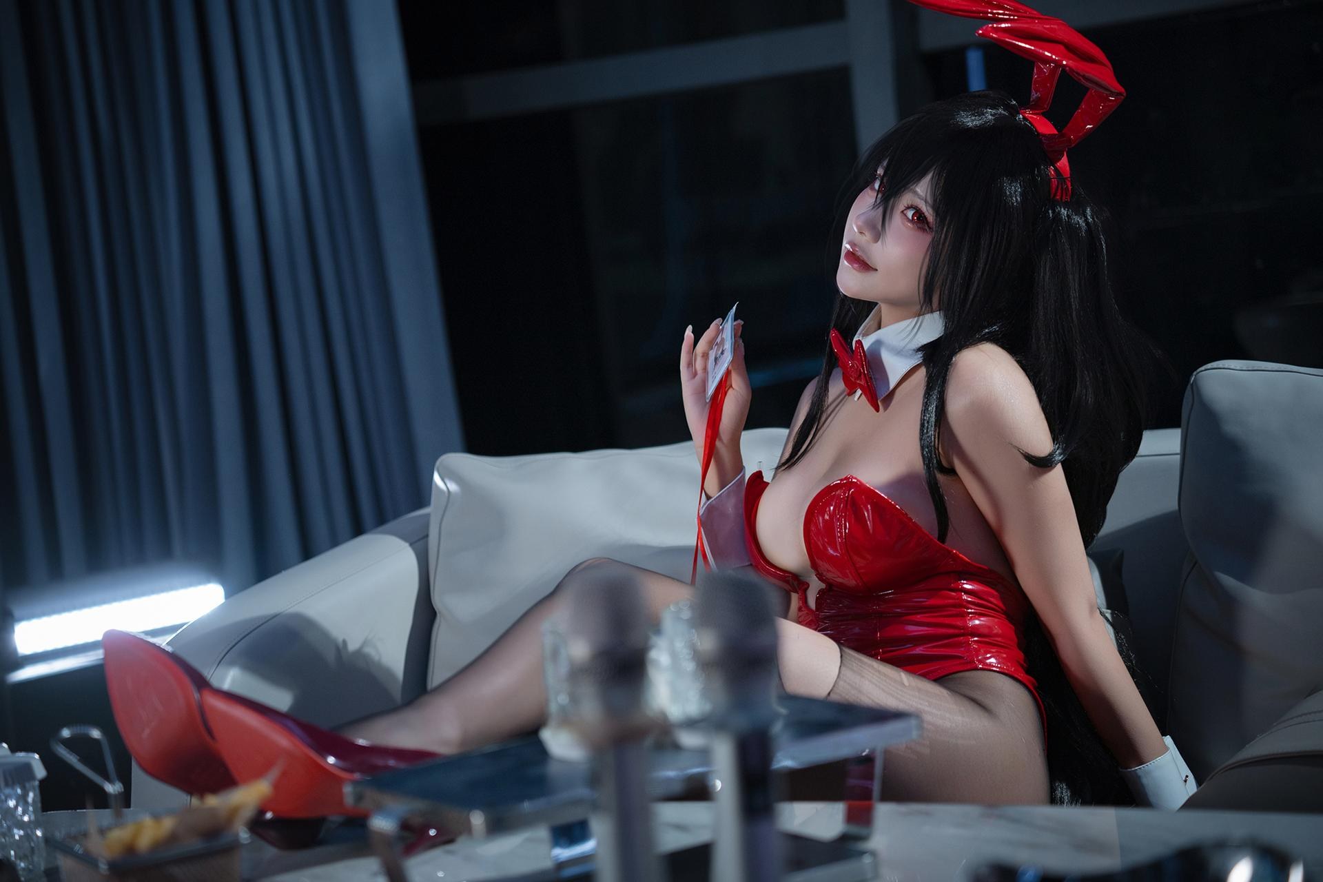 [cosplay] 是一只熊仔吗 - 大凤：兔女郎美腿大尺度 50P